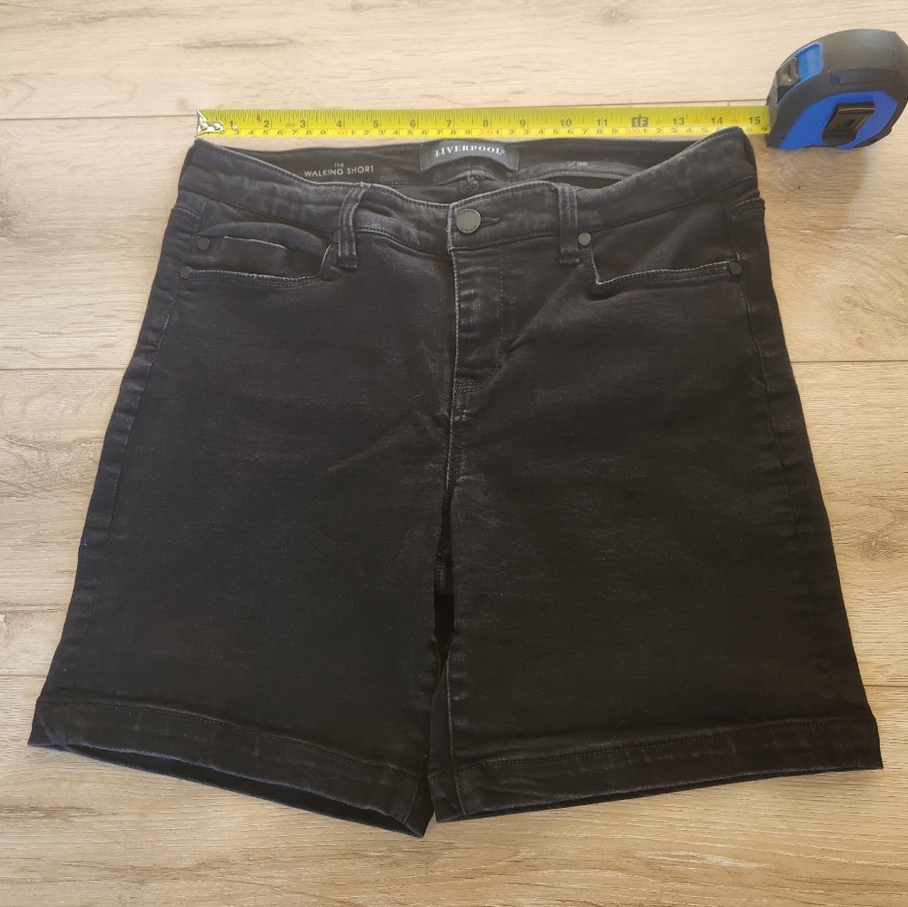 Liverpool shorts, women's size 6